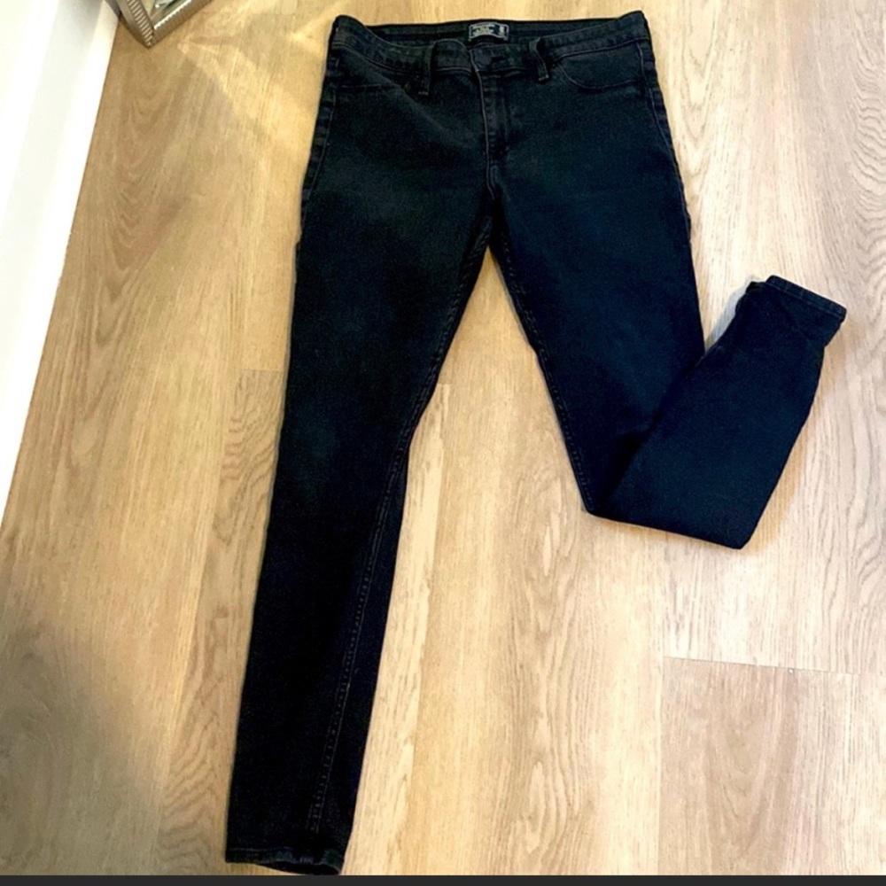 Abercrombie size 10 jeans black